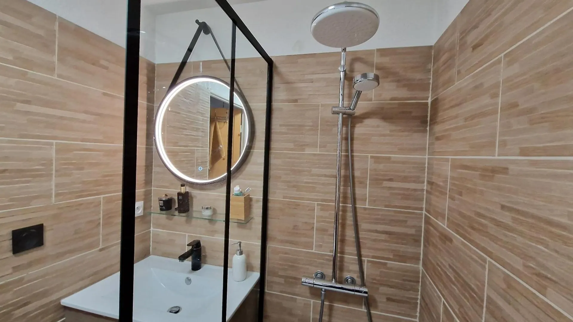 Lumineux Appt 2 Chambres Sur Les Hauteurs De Briancon, Terrasse Et Garage Apartment Briancon (Hautes-Alpes)